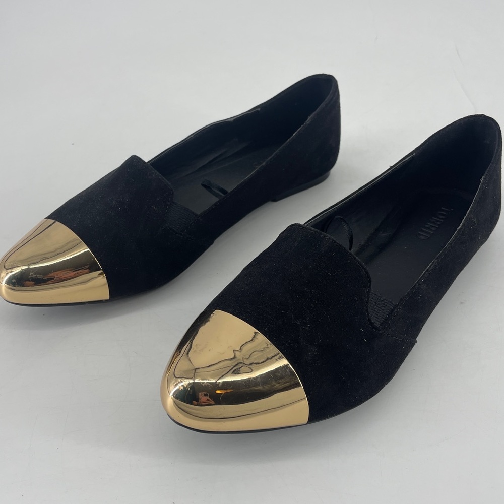 TORRID Black/Gold Pointed Toe Flats sz 8.5 Wide